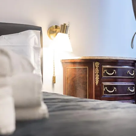 Daphne Trevi Bed & Breakfast Rom