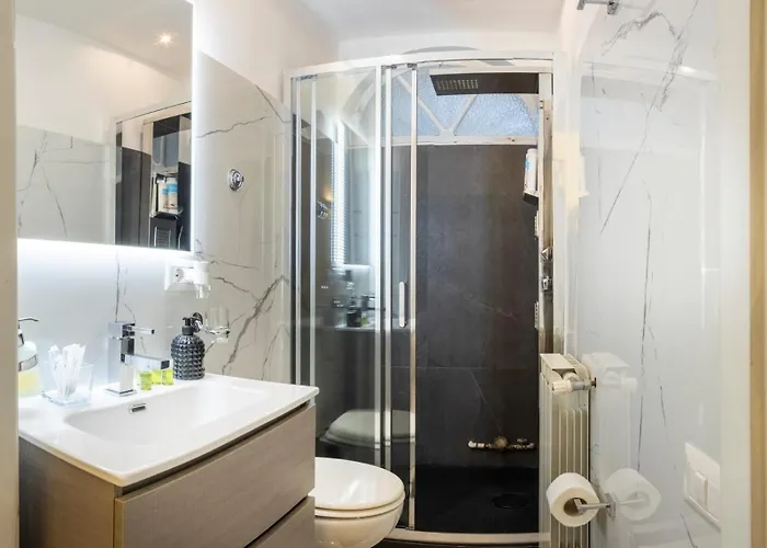 Couette-café Daphne Trevi 3*