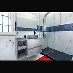 Bed & Breakfast Daphne Trevi 3*
